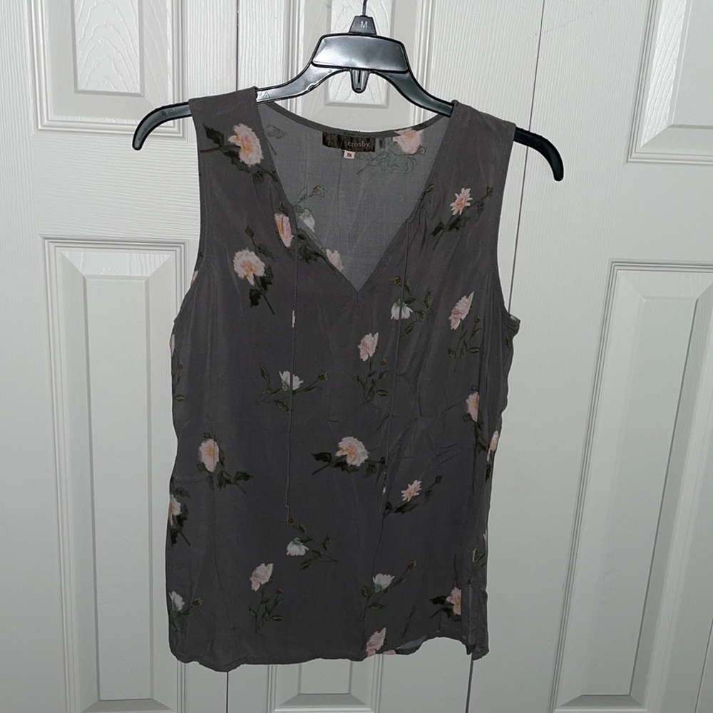 Crosby sleeveless cotton floral blouse